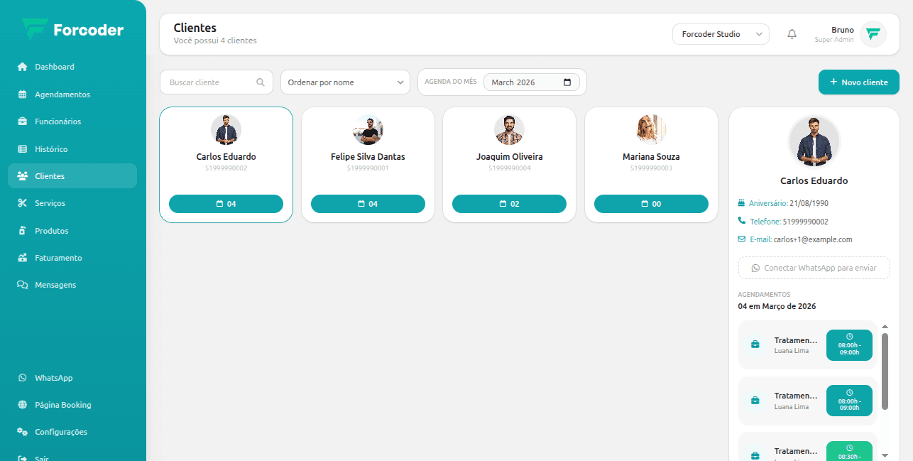 Cadastro de clientes e histórico de atendimentos no sistema Forcoder Agendamento